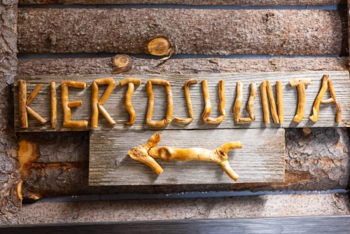 _67A5147-ruutukokoinen-1920px-144ppi-KauneinHetkiPhotography